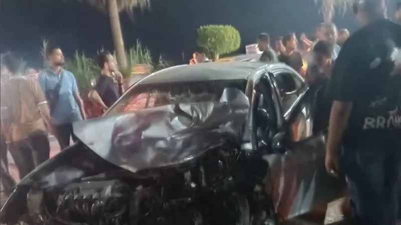 إصابة 4 أشخاص في حادث تصادم سيارة ملاكي وأتوبيس بطريق البصراط