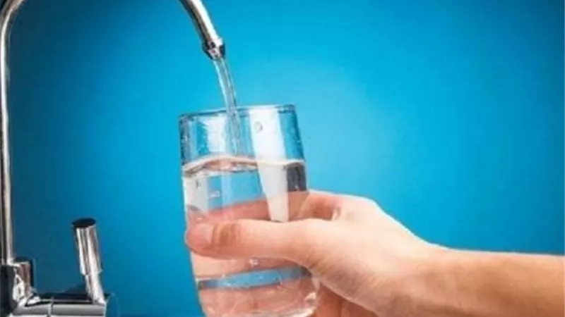 عطل مفاجئ يوقف مياه الشرب عن إيتاي البارود.. وفرق الصيانة تتحرك للإصلاح