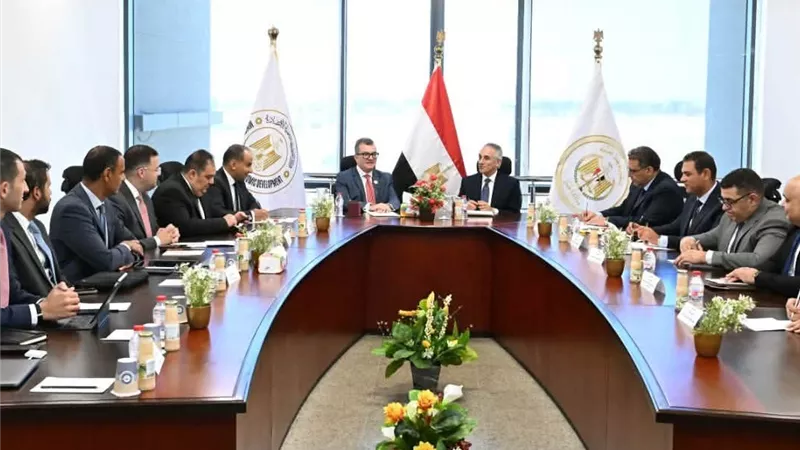 وزيرا العدل والتخطيط يبحثان تطوير منظومة الشهر العقاري والتوسع في الخدمات الرقمية