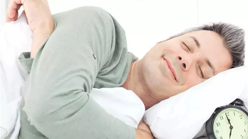 لا تستسلم للأرق.. 10 تغييرات بسيطة في روتينك اليومي تحسن جودة نومك