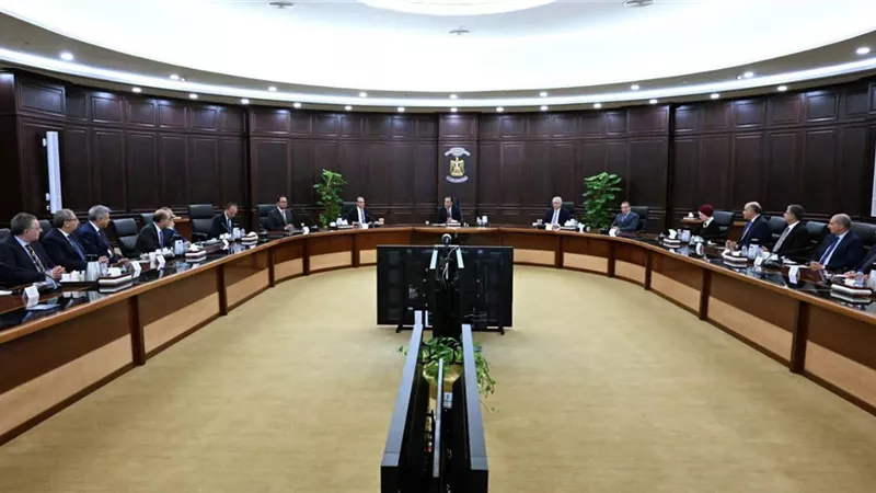 رئيس الوزراء يلتقي رؤساء البعثات الدبلوماسية المرشحين بالخارج