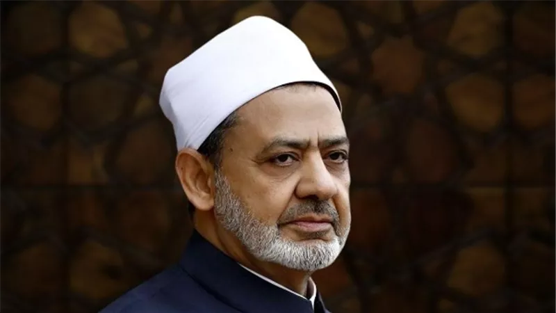 شيخ الأزهر يهنئ الرئيس السيسي وملوك ورؤساء وحكام وشعوب العالم بذكرى المولد النبوي الشريف 