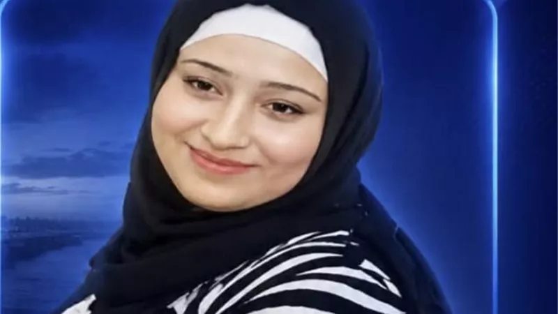خلاف على مكان للجلوس ينتهي بمأساة في شاطئ الهانوفيل.. مقتل سيدة بعد الاعتداء عليها بعصا شمسية