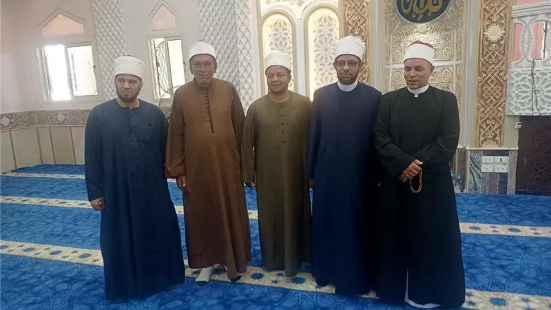 3 مساجد جديدة وموسعة.. محافظ المنيا يواصل خطة إعمار بيوت الله