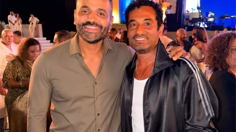 بعد نجاح مسلسل «إفراج».. عمر السعيد يحتفل مع عمرو سعد ونجوم الفن في حفل «شاهد»