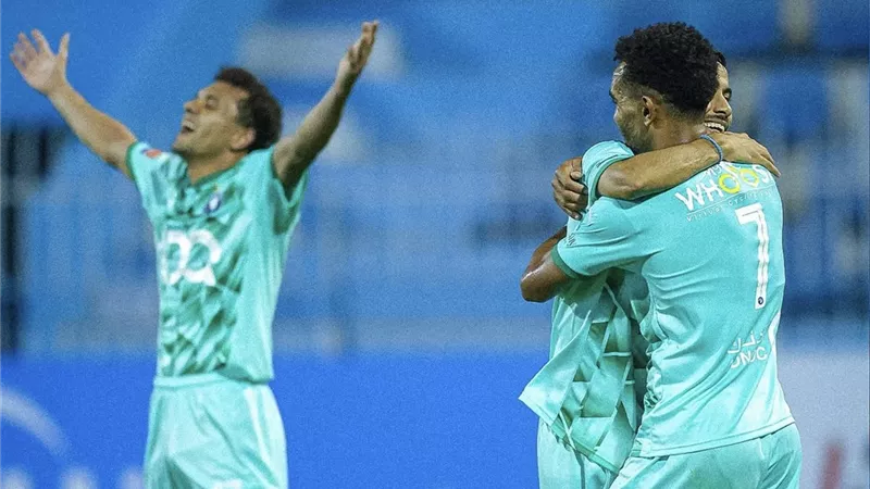 نجم بيراميدز يشن هجومًا ناريًا على يورتشيتش