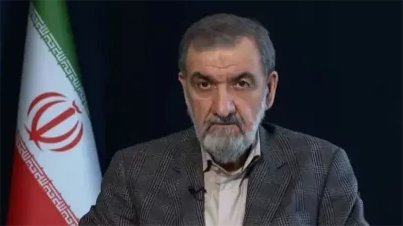 محسن رضائي: سياسات ترامب ألحقت ضررًا اقتصاديًا فادحًا بأمريكا وحلفائها
