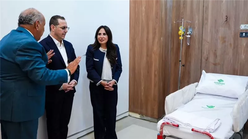 وزيرة الإسكان تتفقد مشروع مستشفى «شفا العلمين» بمدينة العلمين الجديدة