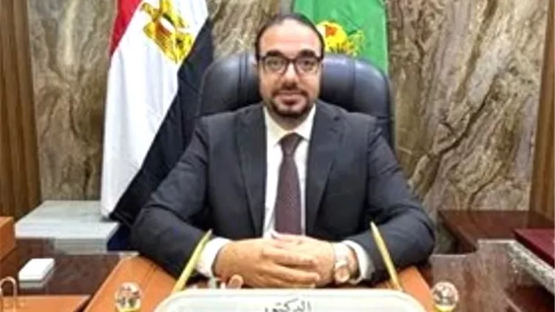 صحة الفيوم تكشف حقيقة وجود برطمانات عسل داخل إدارة إطسا