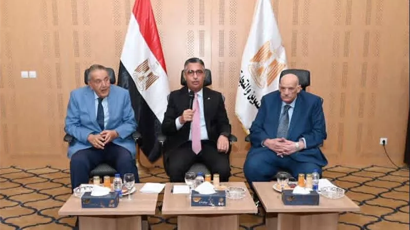 وزير التموين: أصحاب المخابز شركاء أساسيون في منظومة الخبز