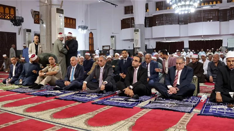 محافظ الإسماعيلية يشهد احتفال الأوقاف بالمولد النبوي الشريف( فيديو وصور)
