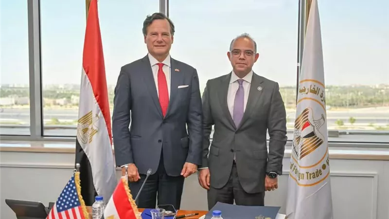 وزير الاستثمار يبحث مع مسؤولين أمريكيين فرصًا جديدة لتعزيز الاستثمارات في مصر