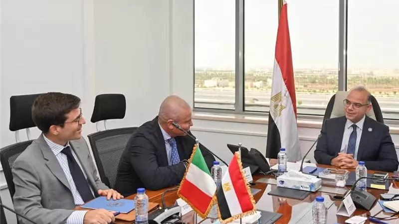 وزير الاستثمار يبحث مع السفير الإيطالي زيادة الاستثمارات وتعزيز الشراكة الاقتصادية