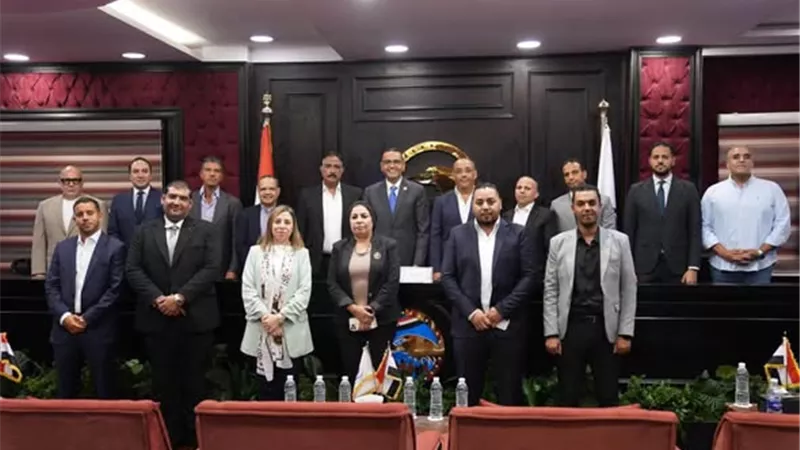 أول اجتماع للتشكيل الجديد.. «مستقبل وطن» يضع المشروعات الصغيرة على رأس الأولويات