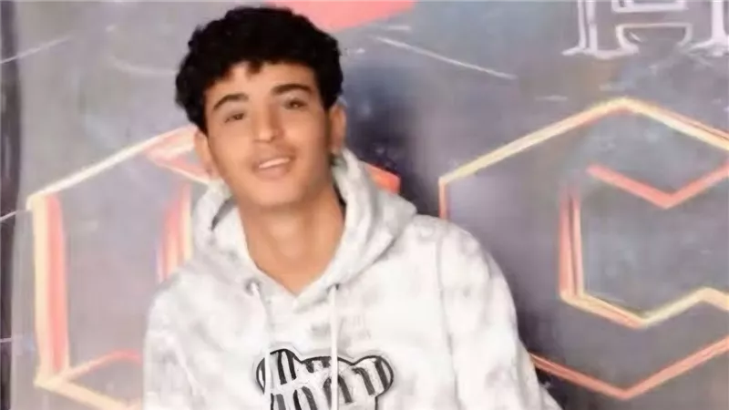 بسبب السرعة الزائدة.. مصرع شاب وإصابة 2 آخرين بحادث تصادم مروع في قنا