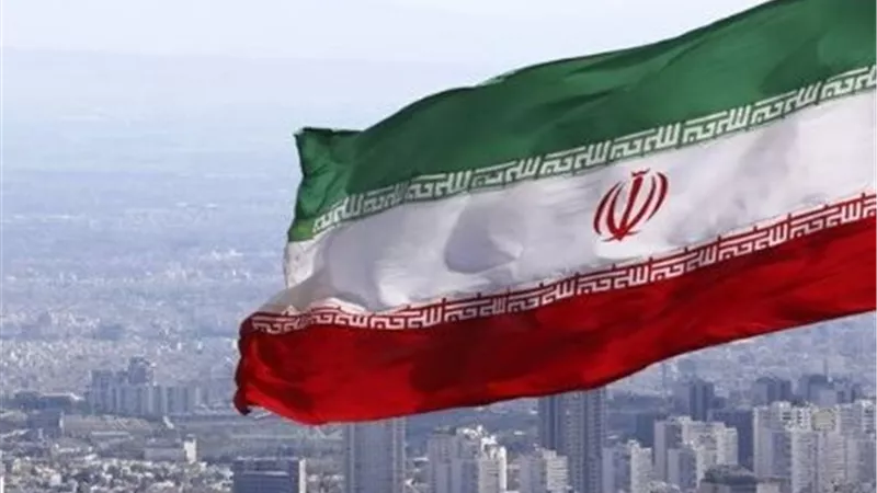 إيران تصعّد لهجتها: الصمود أمام العقوبات والردع النووي في مواجهة تهديدات إسرائيل