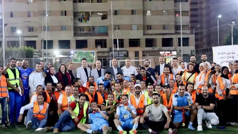 تلقوا العلاج بالمجان.. تفاصيل لقاء مدير صندوق مكافحة الإدمان ومجموعة من المتعافين بالإسكندرية