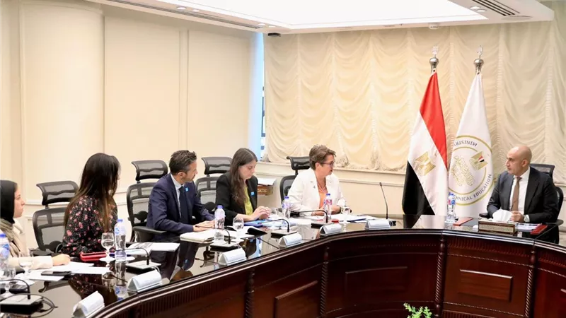 وزير التعليم يبحث مع ممثلي الأمم المتحدة سبل تطوير المناهج وطرق التدريس ودعم المعلمين