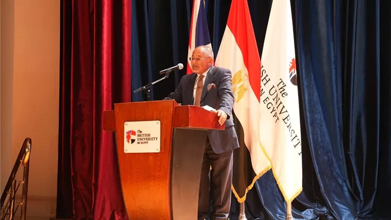 من الجامعة البريطانية.. وزير العمل يحدد سلاح مصر لحماية العامل في عصر الذكاء الاصطناعي