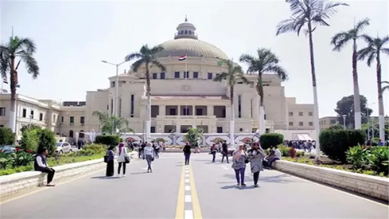 جامعة القاهرة تنعى طبيب امتياز توفي بالمدينة الجامعية وتحيل الواقعة للتحقيق