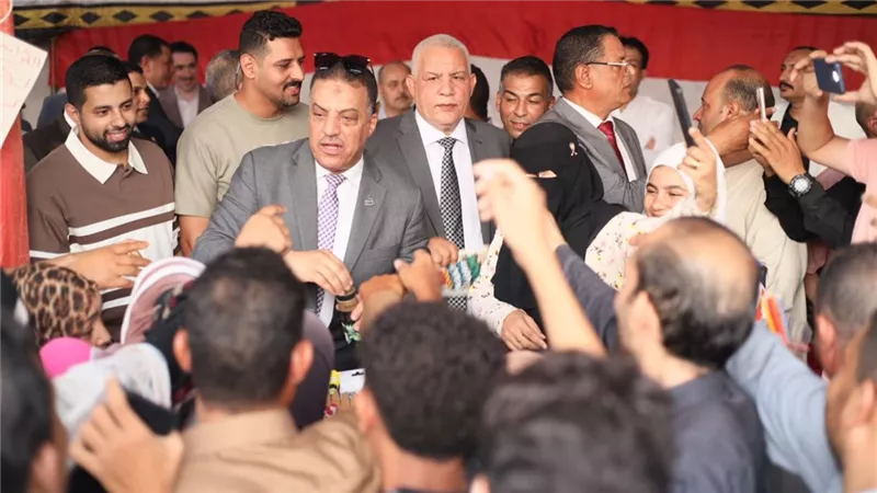 قبل بدء الدراسة.. «حماة الوطن» يخفف أعباء الأسر بالصف بتخفيضات تصل إلى 70%