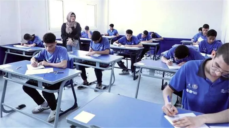 من المدرسة إلى سوق العمل.. القانون يحدد شروط القبول بالتعليم الثانوي التكنولوجي