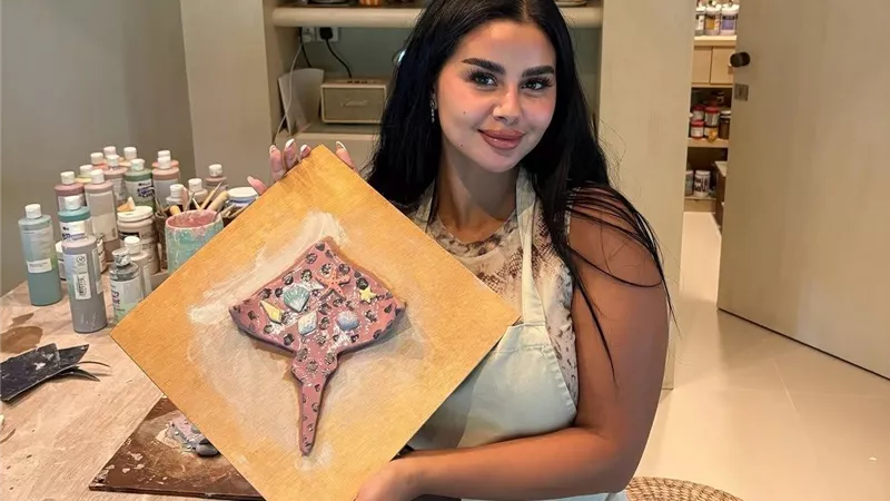 منة عرفة تخطف الأنظار في المالديف برسالة عن السلام النفسي والطاقة الإيجابية