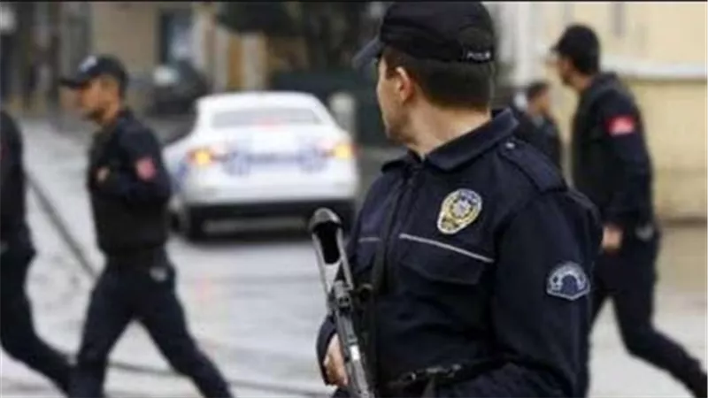 خلاف على السوشيال ميديا ينتهي بالدماء.. مقتل شاب سوري بطعنة في القلب بإسطنبول