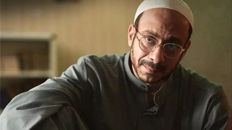 محمد فراج يرد على انتقادات تجسيده شخصية الشيخ بـ لعبة جهنم: علاء مش بيسيء لرجال الدين