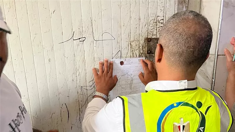 التحفظ على 606 كيلو من مصنعات اللحوم والدواجن المجمدة الفاسدة بالإسماعيلية 