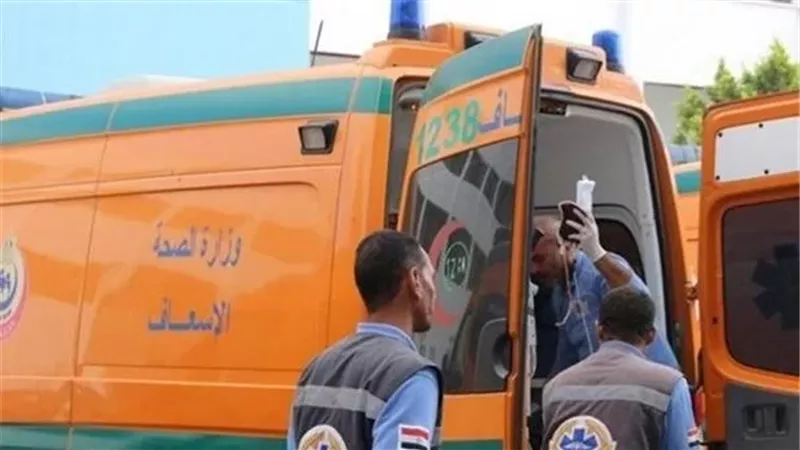 طعنه بمطواة 3 مرات.. مقتل شاب على يد قهوجي في المنيا