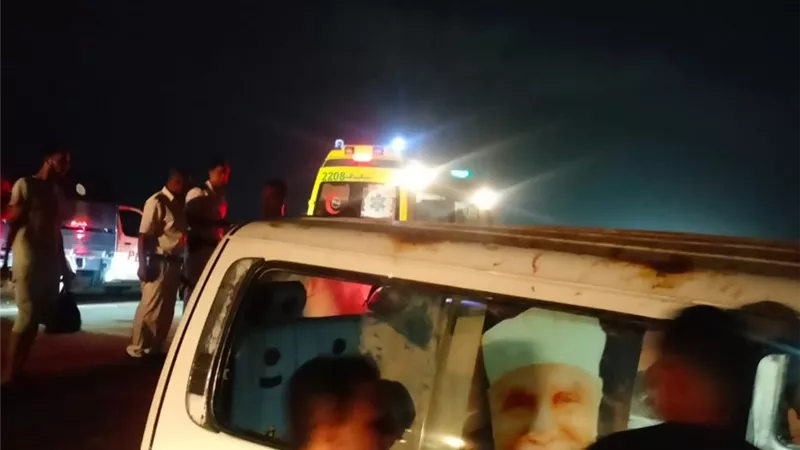 حادث مروع بالإسماعيلية، 13 مصابًا في انقلاب ميكروباص على الطريق الصحراوي (صور)