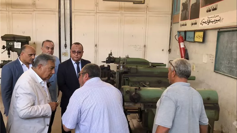 400 رغيف مدعم على موتوسيكل.. محافظ الدقهلية يتدخل ويأمر بمصادرتها