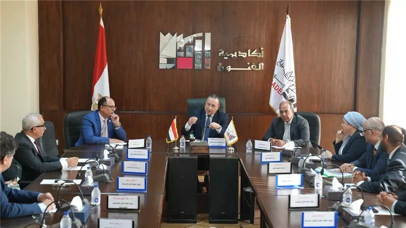 لتطوير العملية التعليمية.. «الثقافة» توجه بحصر احتياجات المعاهد من الأجهزة والمعدات
