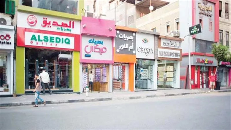 قبل بيع المحل أو نقل ملكيته.. تعرف على شروط التنازل عن الترخيص وعقوبة المخالفين
