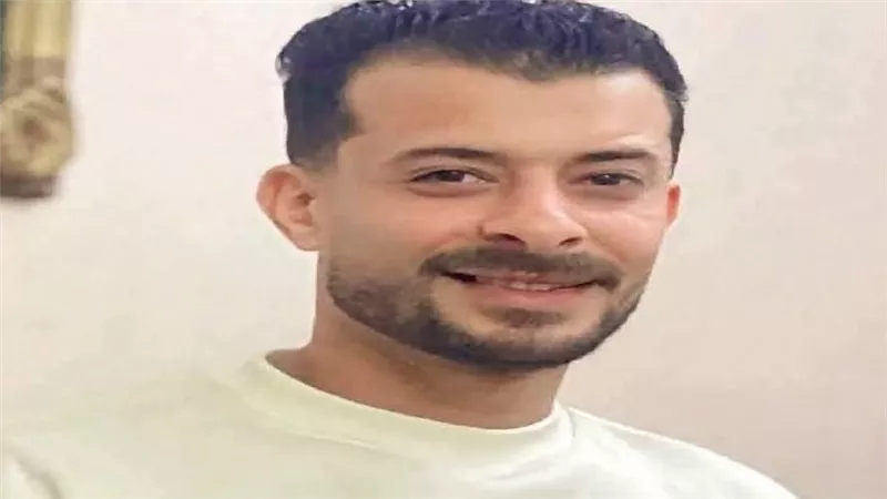 الوداع الأخير.. المئات يشيعون جثمان حسام البطل بعد حادث الغرق في دمنهور