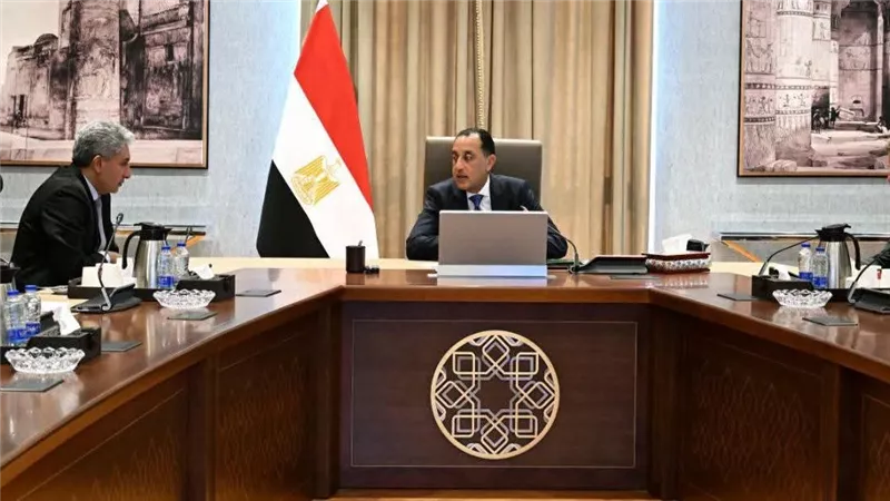 شراكة سياحية كبرى.. رئيس الوزراء يبحث مع 