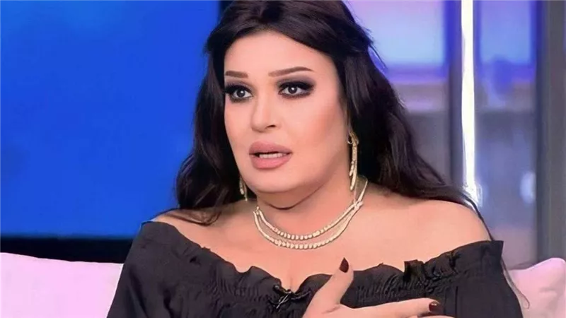 بعد كسر قدمها.. فيفي عبده: محدش يعرف الأزمات اللي بعيشها وأنا محسودة أوي