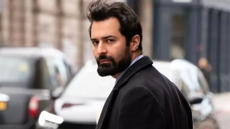أحمد حاتم 