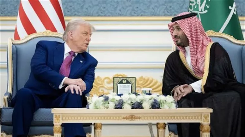 ترامب يرفض طلب محمد بن سلمان لضرب الحوثيين.. ماذا تخطط السعودية بعد تصعيد الهجمات؟