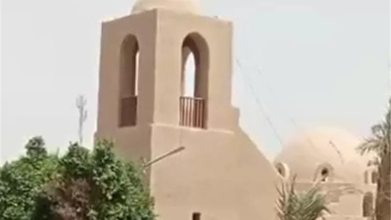 مسجد حسن فتحي بالقرنة.. تحفة معمارية من الطوب اللبن تحولت إلى أيقونة عالمية
