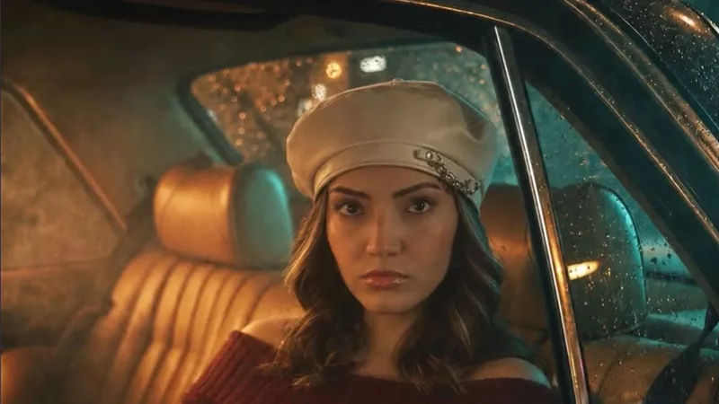  نور بيومي فؤاد تستعد لطرح أحدث أعمالها السينمائية «شيش دو»