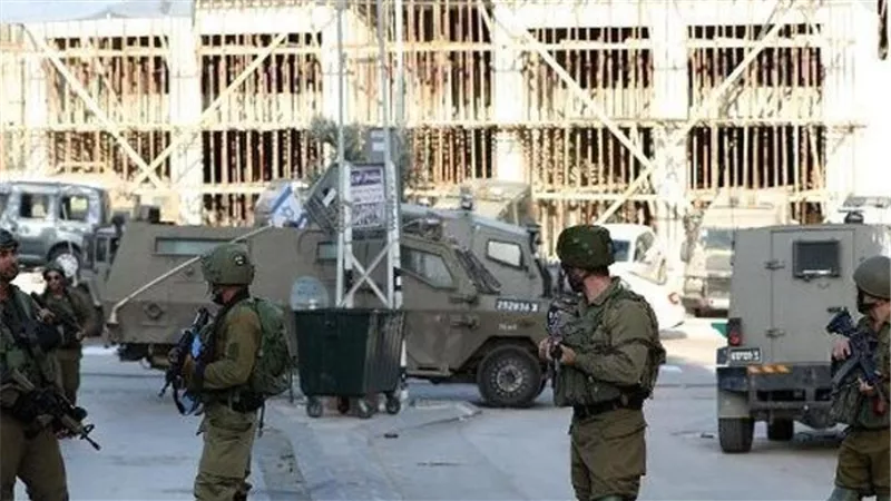 الاحتلال يوسع اقتحاماته بالضفة.. إصابة مسن وطفل واعتقال 6 فلسطينيين في جنين