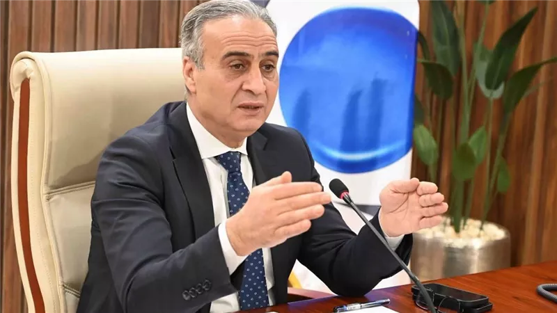 قبل بيعها للمواطنين.. حماية المستهلك يضبط 6 أطنان دواجن وهياكل فاسدة بالقليوبية 