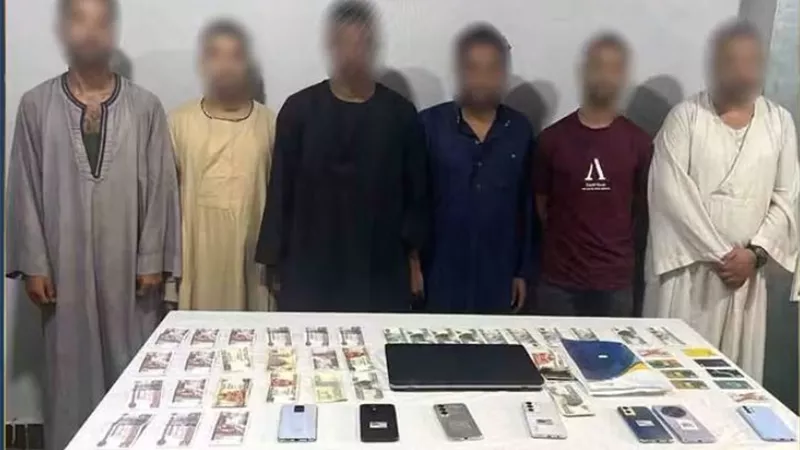 الإيقاع بـ6 أشخاص بتهمة النصب على المواطنين بزعم العلاج الروحاني في أسيوط