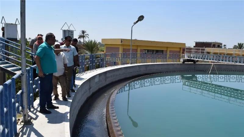 رئيس مياه القناة يتفقد محطة أبو صوير الكبرى لمتابعة كفاءة التشغيل.. صور 