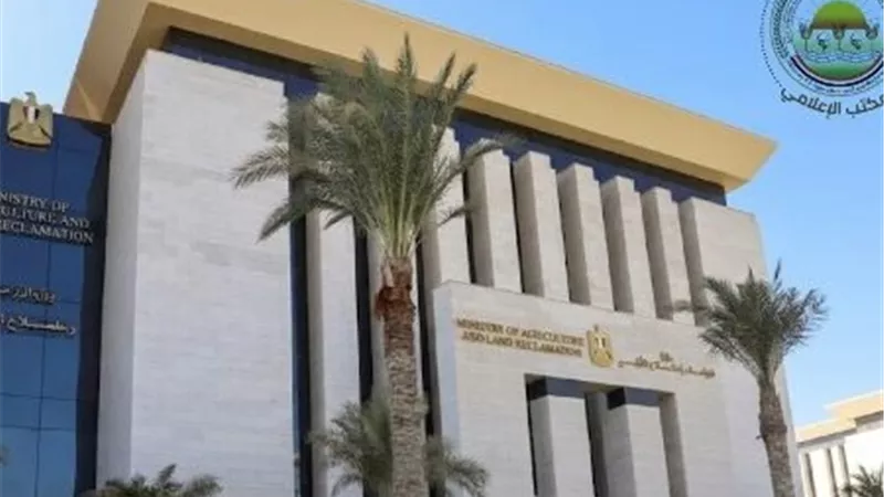 بشرى للأطباء البيطريين.. الزراعة تستعد للتعاقد مع 4700 طبيب لسد العجز بالمحافظات